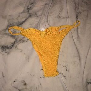 yellow bikini bottoms *never worn*